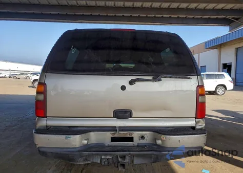 2003 Chevrolet Suburban K1500 z USA, uszkodzony, nr VIN 3GNFK16T73G176904
